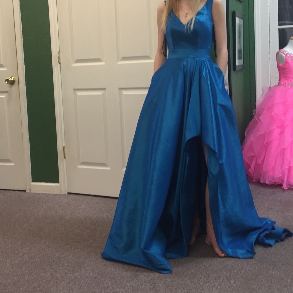 Prom Dress - Picture 7 of 7